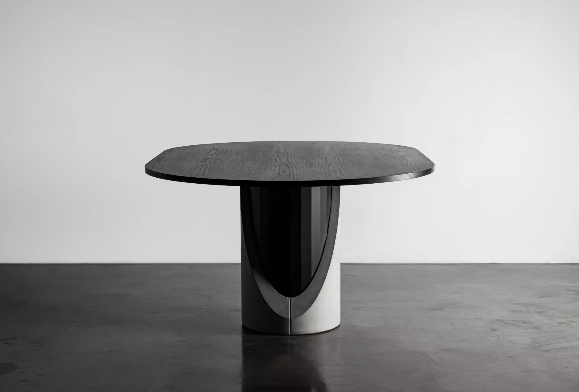 Concrete Dining table for 6 to 8 people black tinted wooden table top and metal and concrete foot for a modern and brutalist style